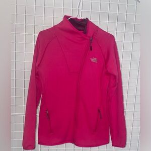 THE NORTH FACE Fushsia Fleece Jacket